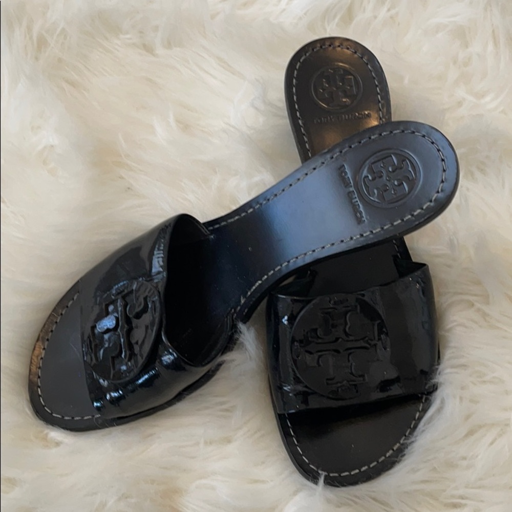 Tory Burch black patent leather slides size 8 1/2